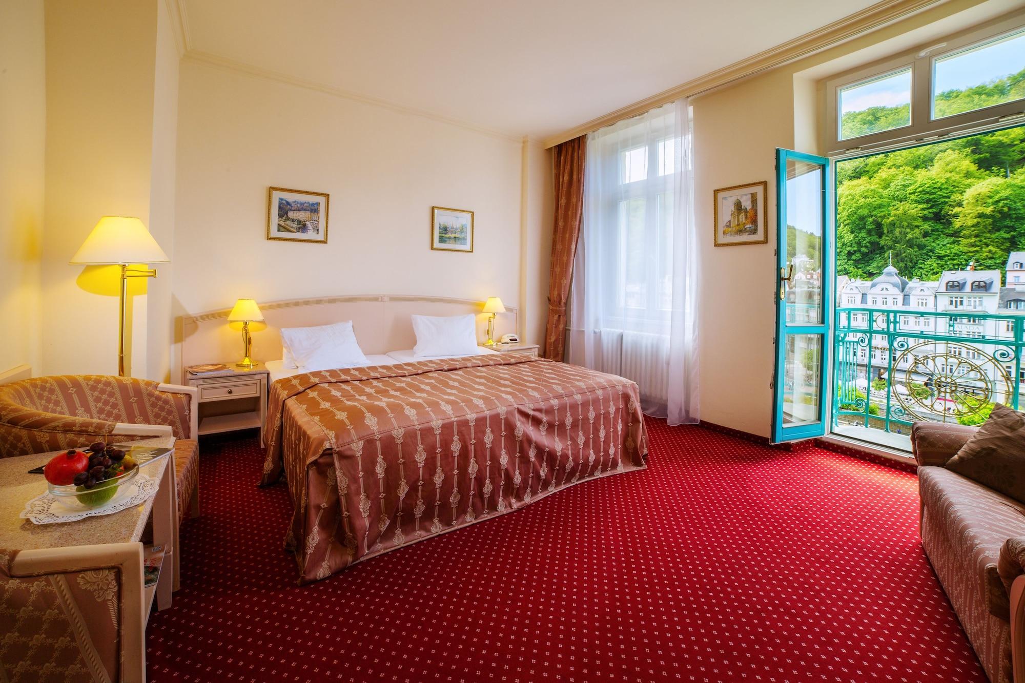 Interhotel Central Karlovy Vary Extérieur photo