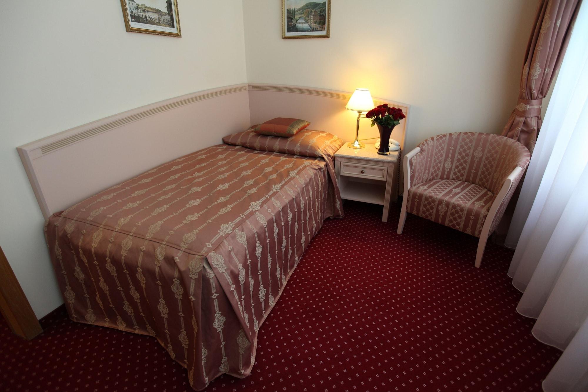 Interhotel Central Karlovy Vary Extérieur photo