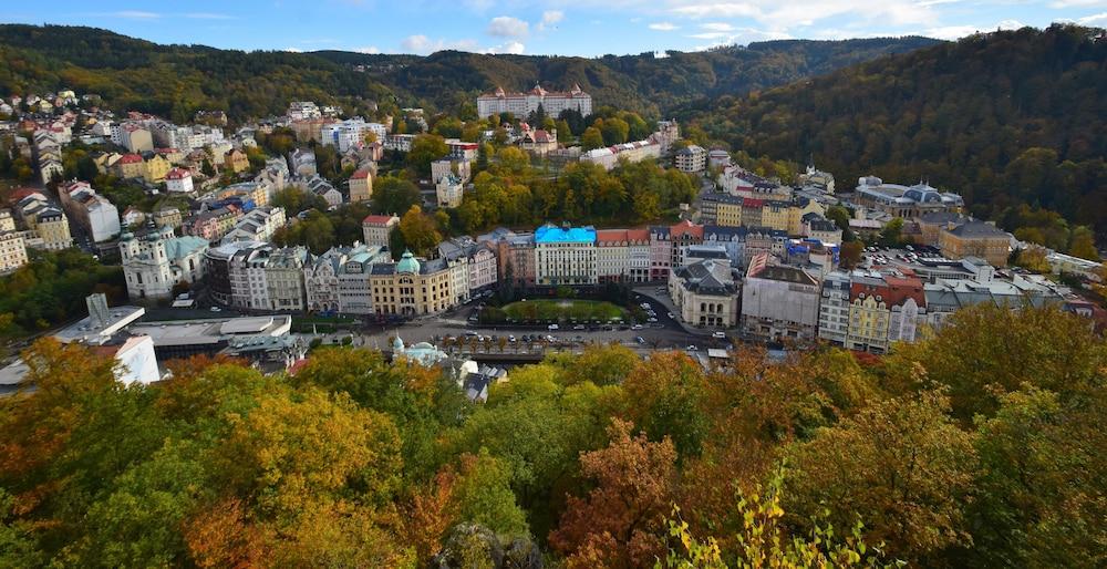 Interhotel Central Karlovy Vary Extérieur photo