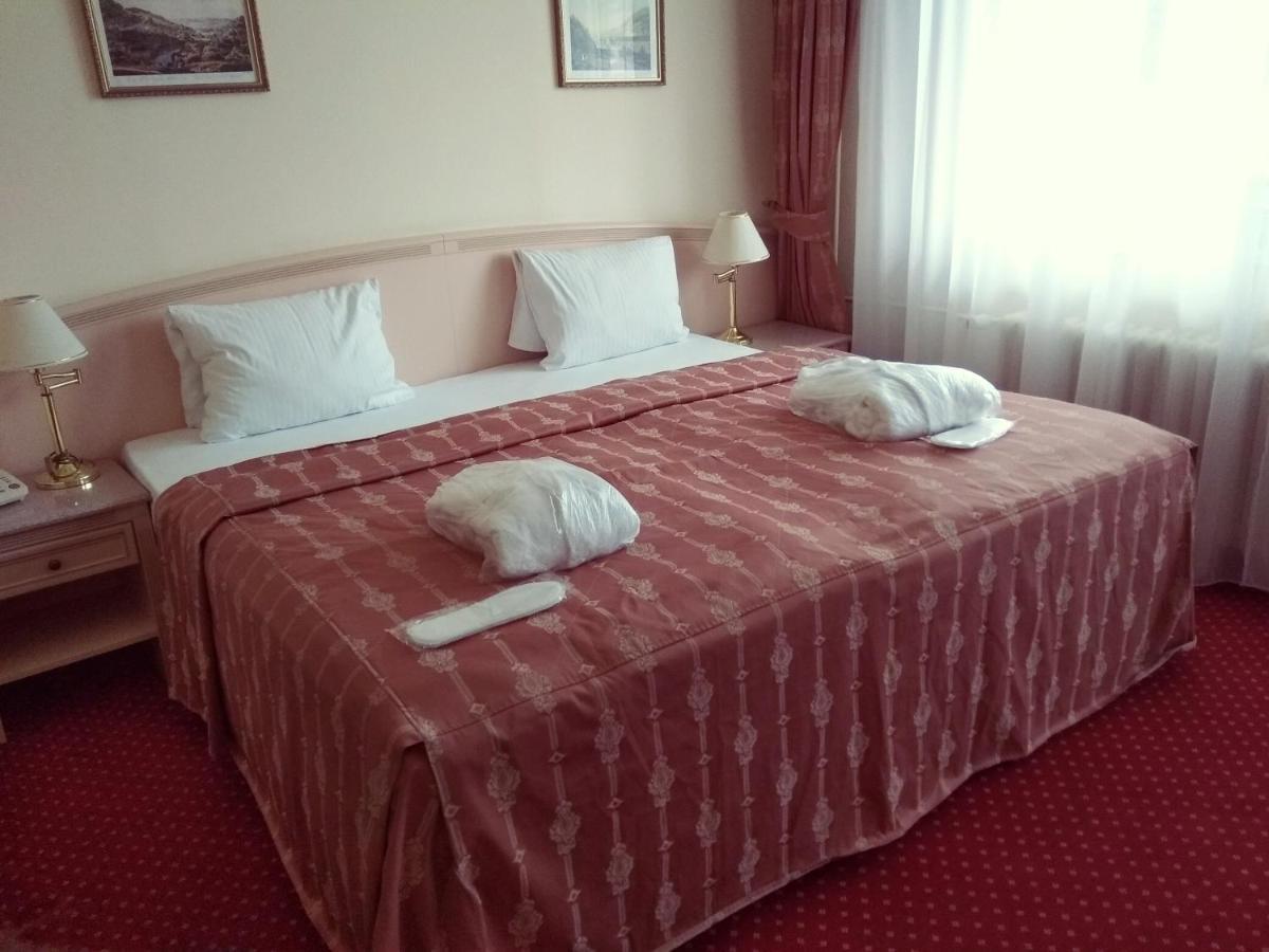 Interhotel Central Karlovy Vary Extérieur photo